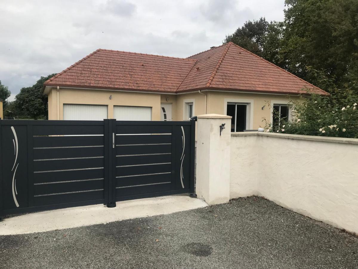 Chez Chris Oloron-Sainte-Marie Exterior foto